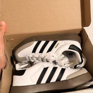 adidas Kids Sneakers White and Black Samba